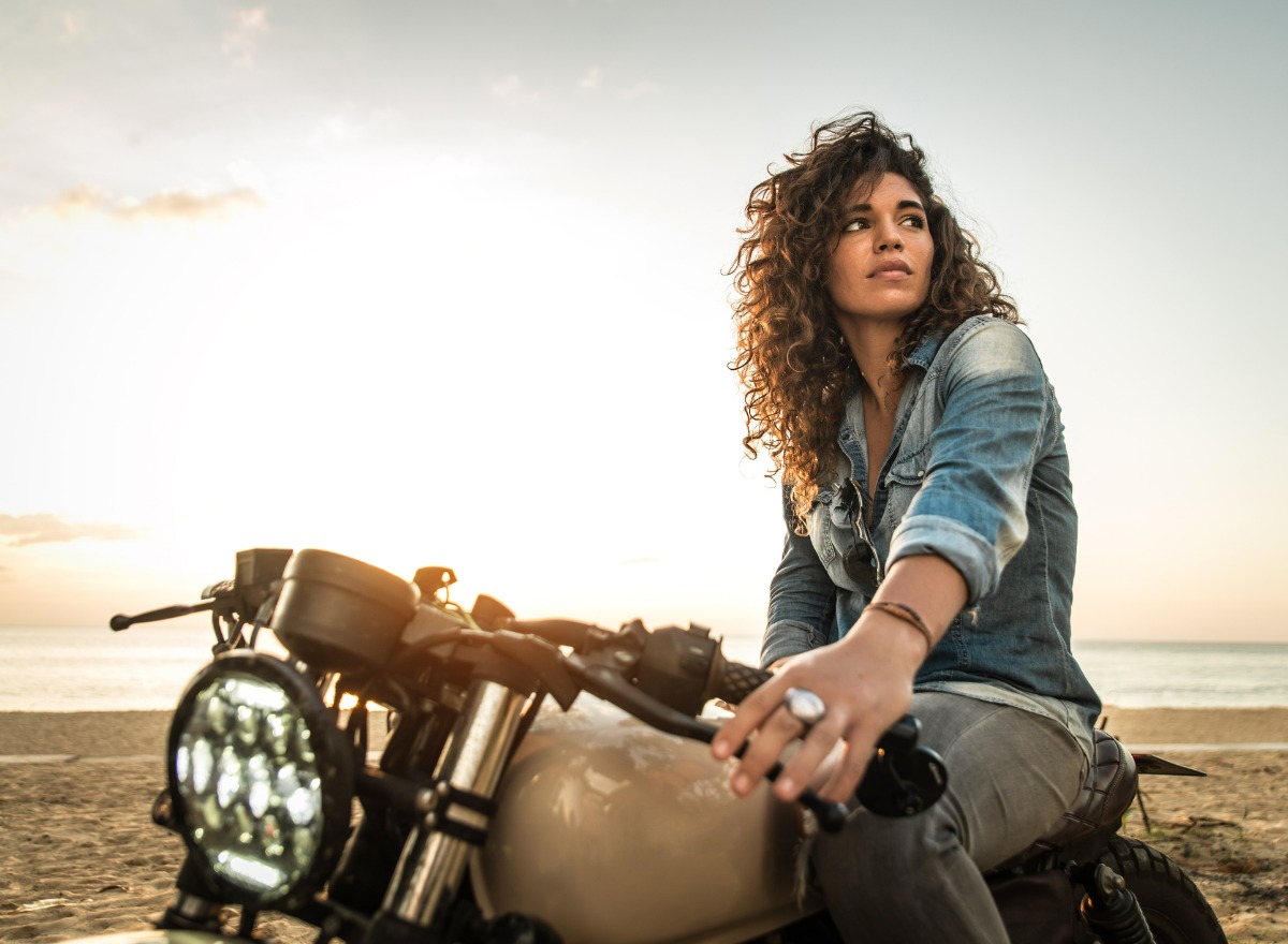 Why Independence is Your Superpower in Love and Life
